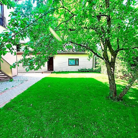 Cofy Rentals, A/c, Free Parking, Online Check-in!