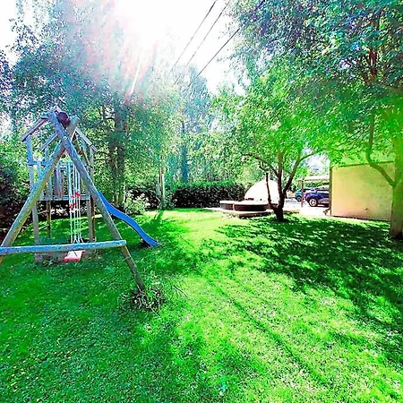 Cofy Rentals, A/c, Free Parking, Online Check-in! Hotel