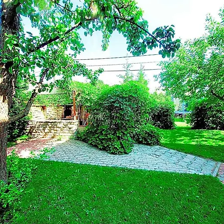 Hotel Cofy Rentals, A/c, Free Parking, Online Check-in! 3*