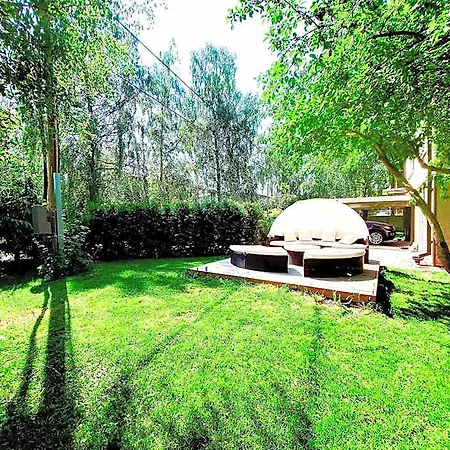 Cofy Rentals, A/c, Free Parking, Online Check-in! Hotel Tallin
